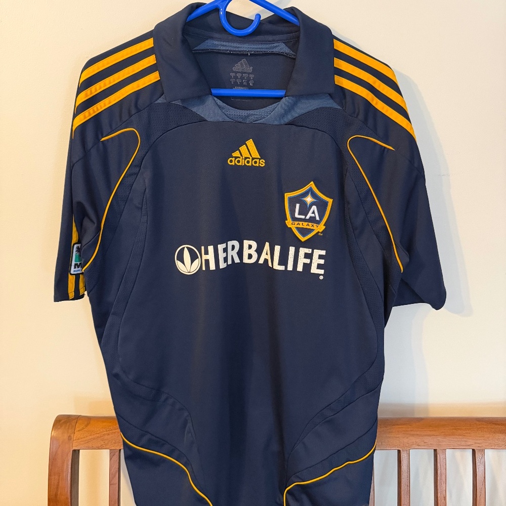 Adidas Beckham soccer jersey size men's large